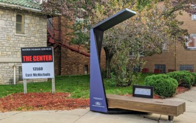 Ford Motor Company Fund Donates A Smart Bench To The Matrix Center